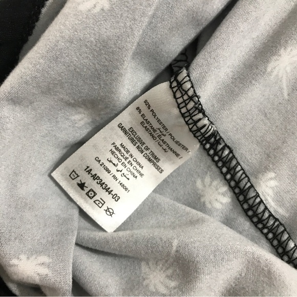 ARDENE Black with Palm Tree Soft T Shirt Size Large - Picture 3 of 3